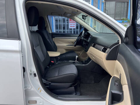 2016 Mitsubishi Outlander SEL