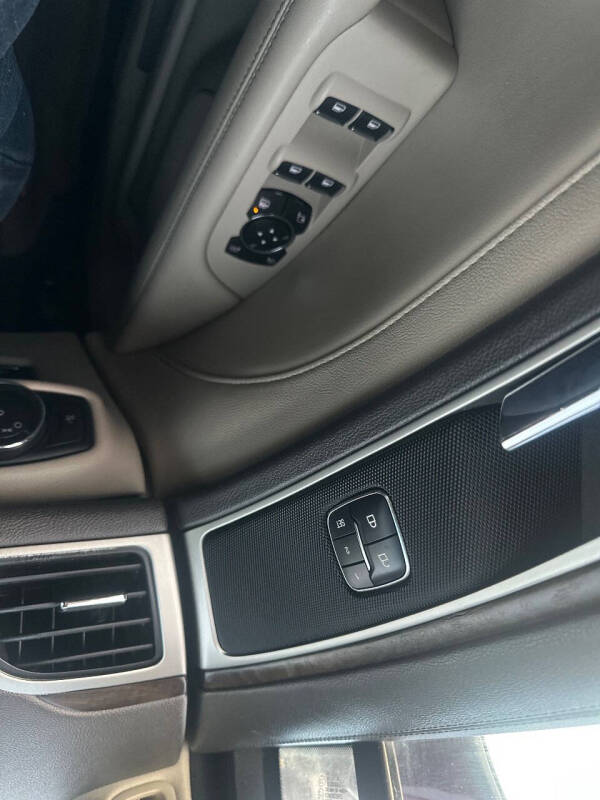 2017 Lincoln MKZ Select