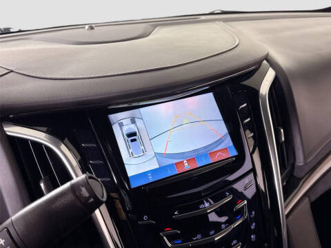 2020 Cadillac Escalade Platinum