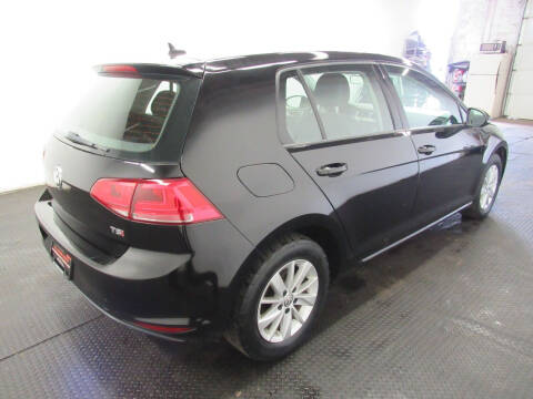 2015 Volkswagen Golf TSI S