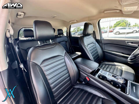 2020 Ford Edge