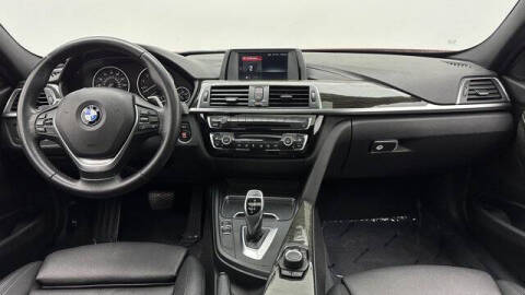 2018 BMW 3 Series 330i