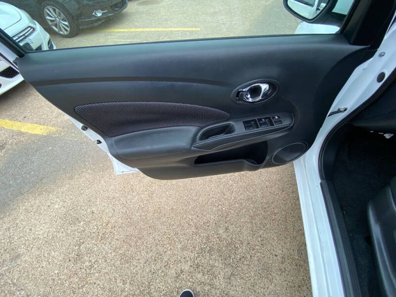 2018 Nissan Versa