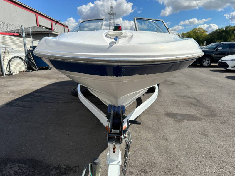 1998 Bayliner 2050 CX