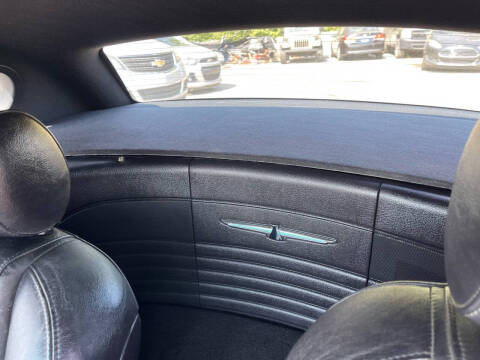 2004 Ford Thunderbird Deluxe