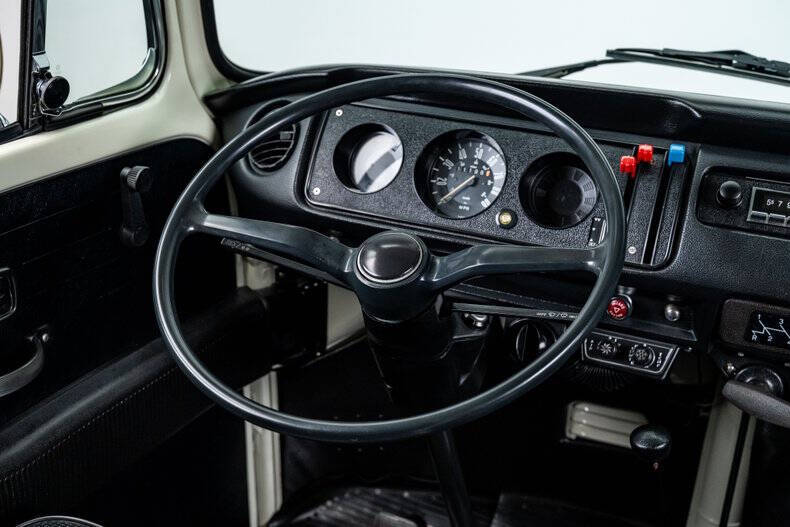 1977 Volkswagen Type 2