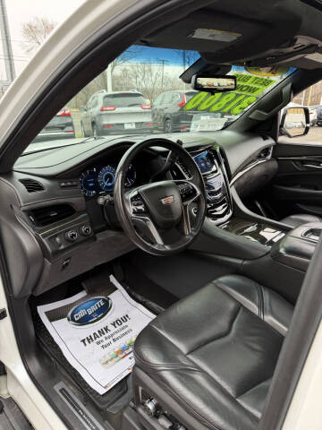 2017 Cadillac Escalade Platinum