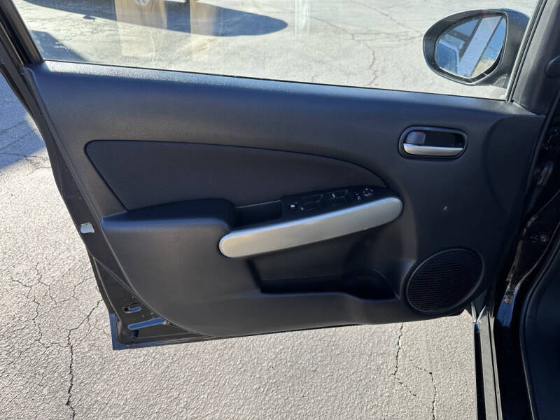 2013 Mazda MAZDA2 Touring