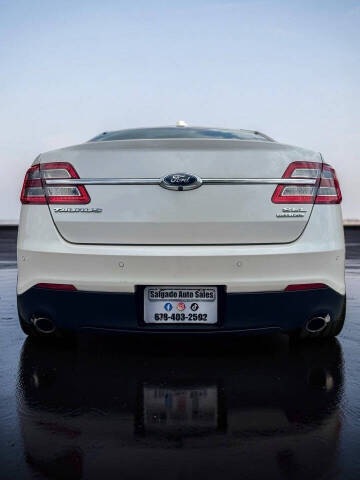 2015 Ford Taurus SEL