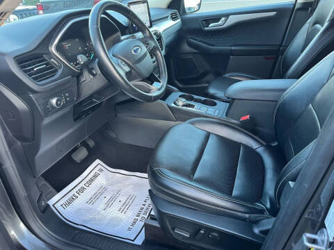 2020 Ford Escape SEL