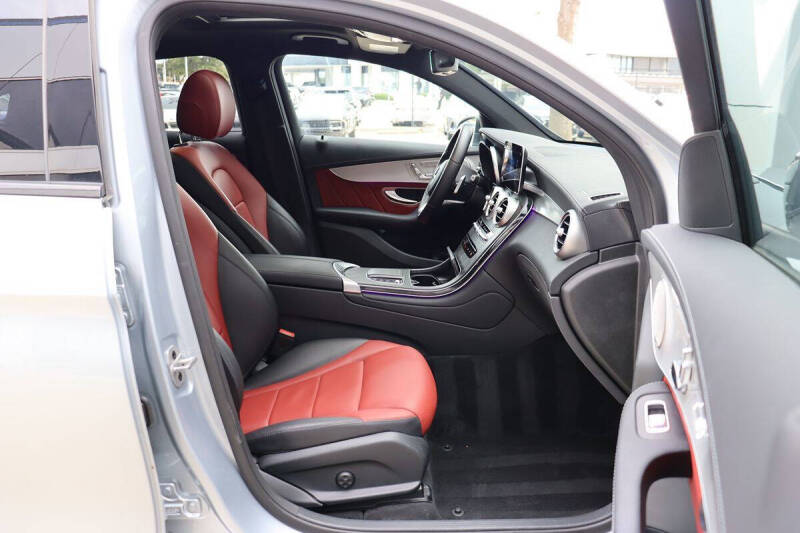 2021 Mercedes-Benz GLC GLC 300 4MATIC