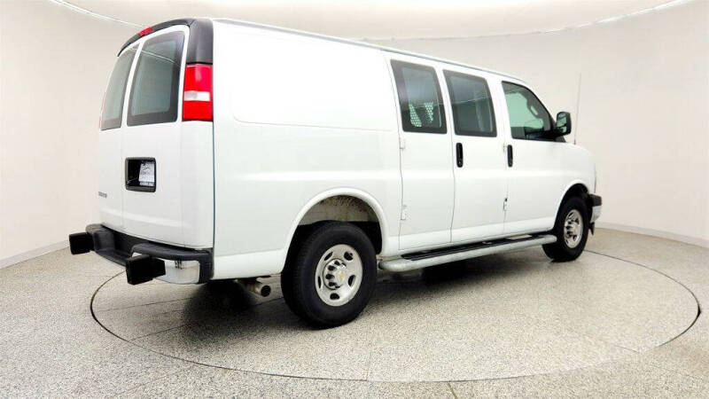 2025 Chevrolet Express 2500