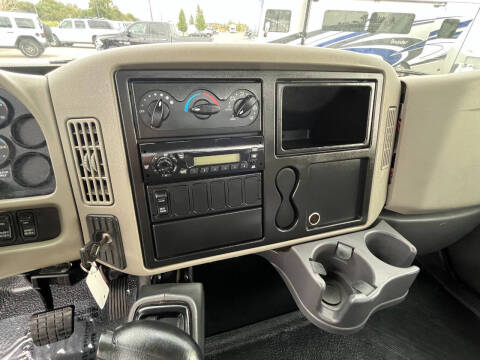 2013 International DuraStar 4300