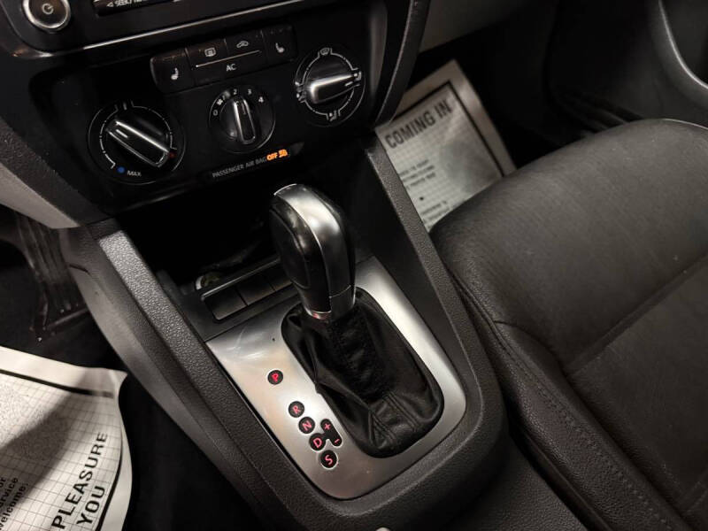 2012 Volkswagen Jetta