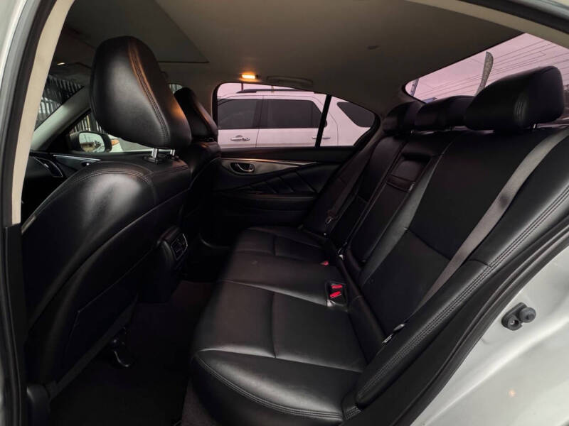 2016 Infiniti Q50 2.0T