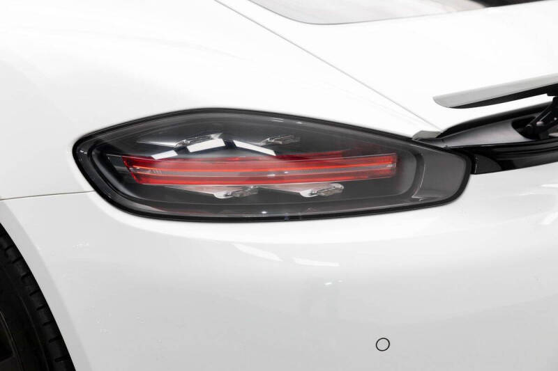 2018 Porsche 718 Cayman