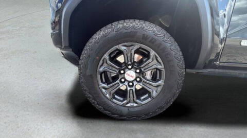 2024 GMC Canyon Elevation