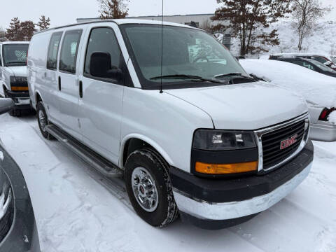 2023 GMC Savana 2500