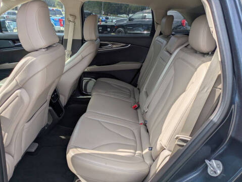 2022 Lincoln Nautilus Standard