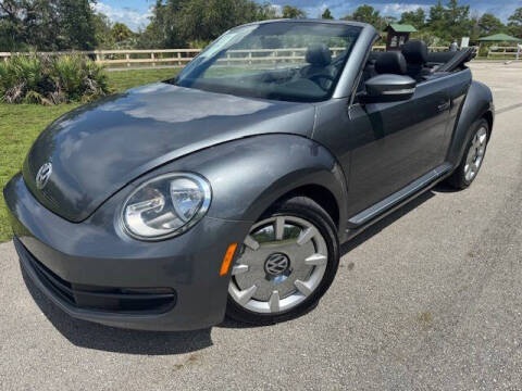 2013 Volkswagen Beetle Convertible 2.5L PZEV