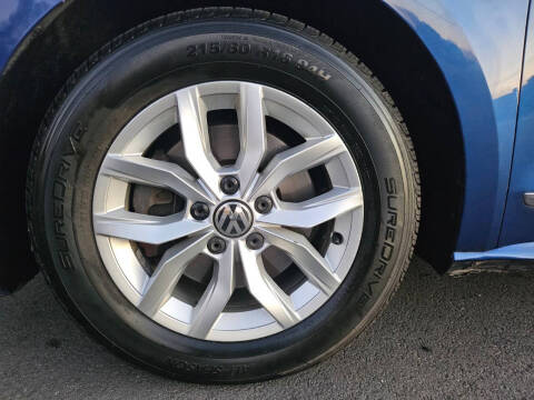 2017 Volkswagen Passat 1.8T S