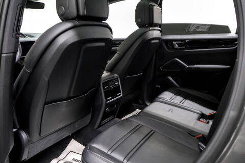 2019 Porsche Cayenne S