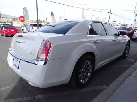 2011 Chrysler 300 Limited