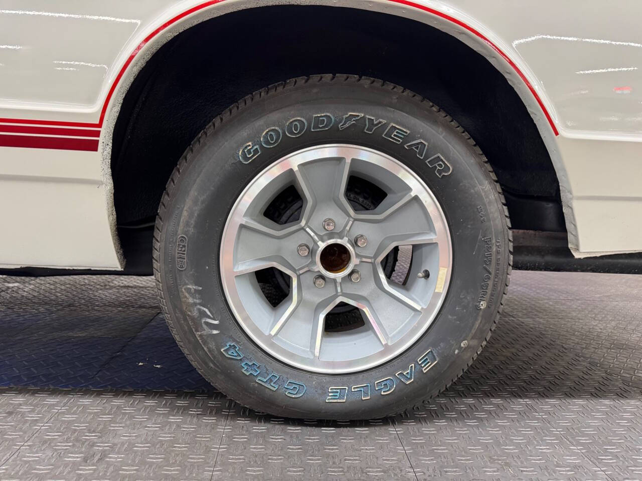 1988 Chevrolet Monte Carlo 24