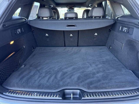 2023 Mercedes-Benz GLC GLC 300 4MATIC