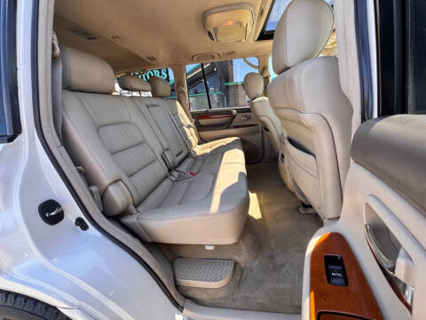 2005 Lexus LX 470
