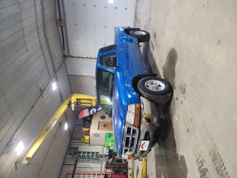2000 Ford Ranger for sale at WESTSIDE GARAGE LLC in Keokuk IA