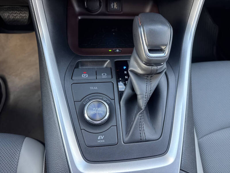 2023 Toyota RAV4 Hybrid Limited