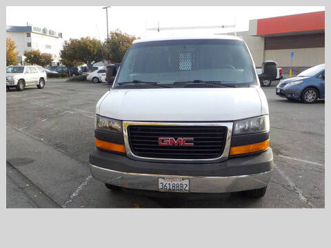 2015 GMC Savana 2500
