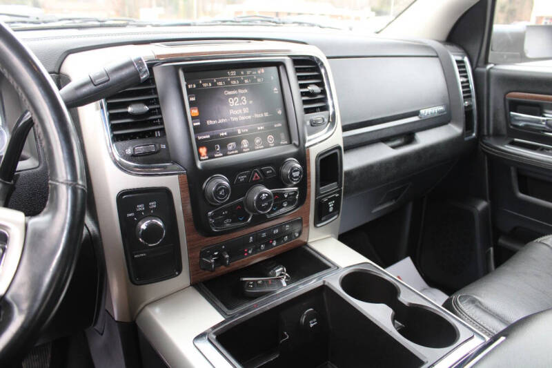 2015 RAM 3500 Laramie