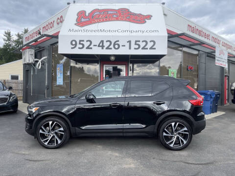 2019 Volvo XC40 T5 R-Design