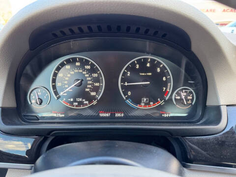 2014 BMW 5 Series 528i