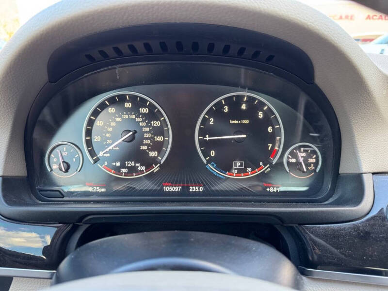 2014 BMW 5 Series 528i