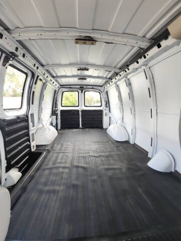 2016 Chevrolet Express 2500