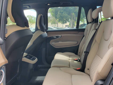 2026 Volvo XC90 B5 Plus 7P