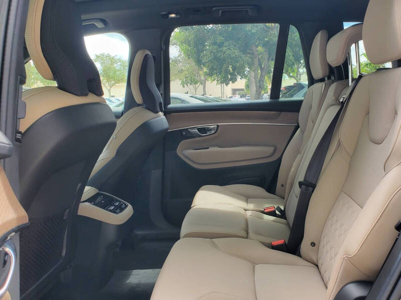 2026 Volvo XC90 B5 Plus 7P