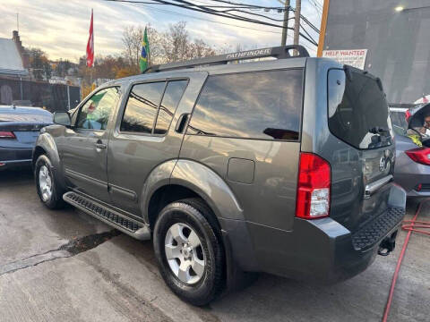 2007 Nissan Pathfinder SE