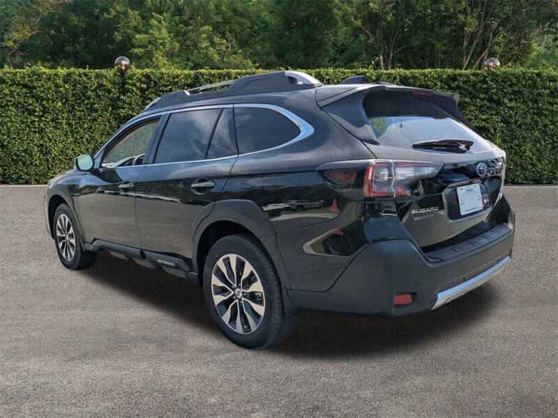 2025 Subaru Outback Touring XT
