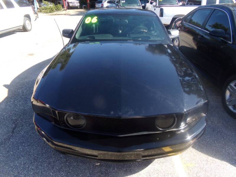 2006 Ford Mustang for sale at Alabama Auto Sales in Semmes AL