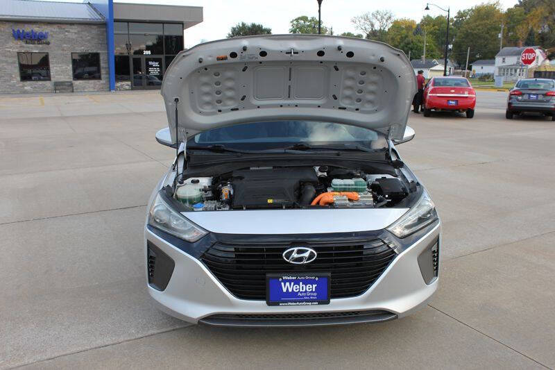 2019 Hyundai Ioniq Hybrid Blue