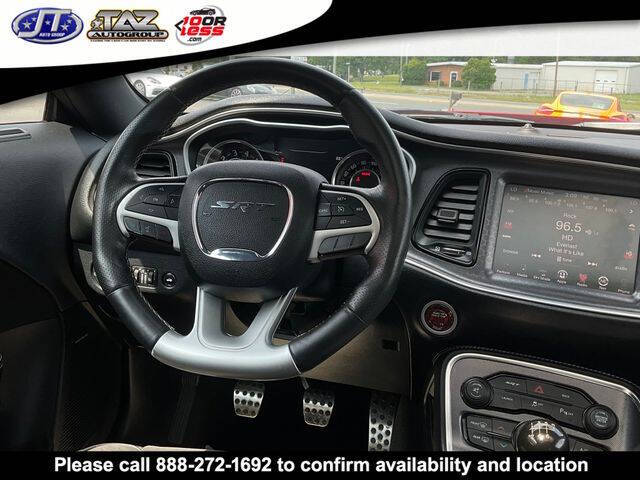 2015 Dodge Challenger SRT 392