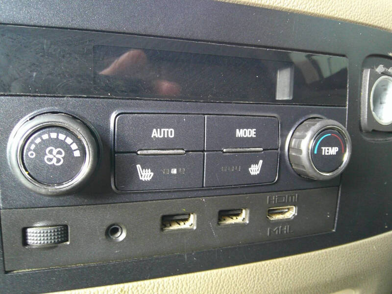 2017 GMC Yukon XL SLT