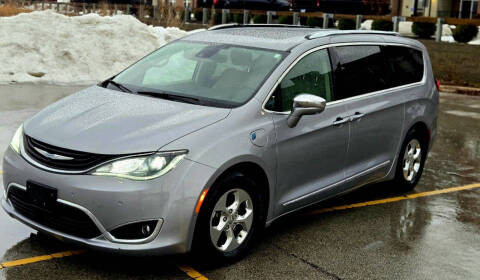 2018 Chrysler Pacifica Hybrid Limited