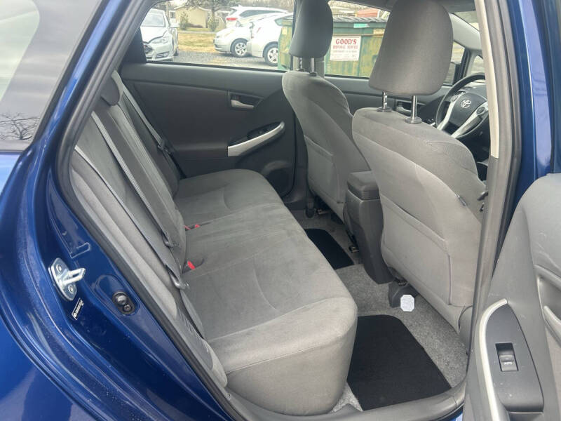 2011 Toyota Prius Two