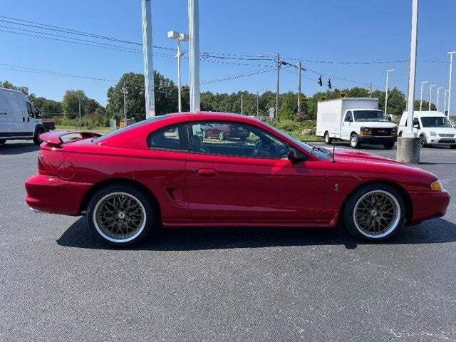 1996 Ford Mustang SVT Cobra 8