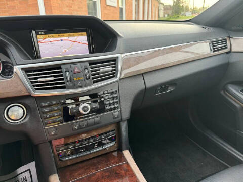 2010 Mercedes-Benz E-Class